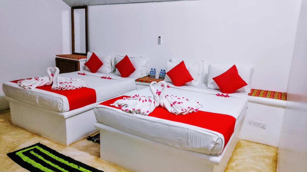 Roshanne Beach Resort Kalpitiya Kültér fotó